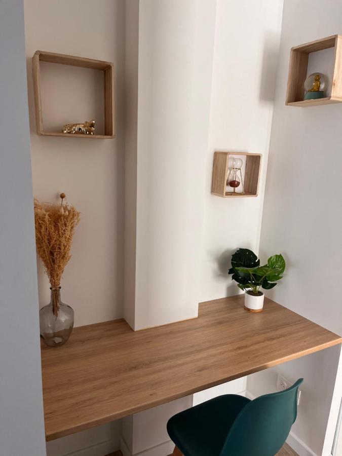 Studio Cosy Avec Terrasse, Proche Chantiers Et Airbus Saint-Nazaire (Loire-Atlantique) Exterior foto